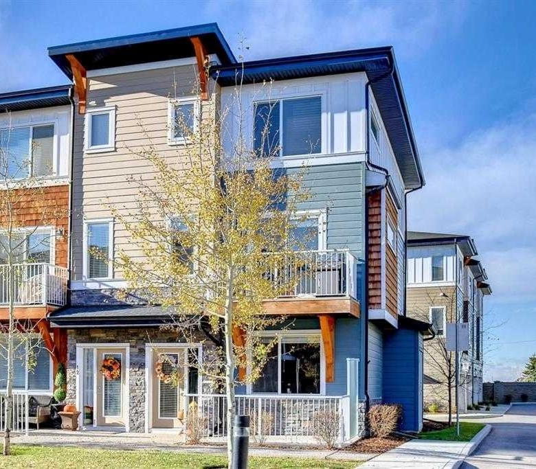 #11 111 Rainbow Falls Gate, Chestermere, Alberta, T1X 0Z4