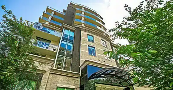 Churchill-Estates-condo-building-guide-eau-claire-calgary-theTeamHripko.ca--592x310
